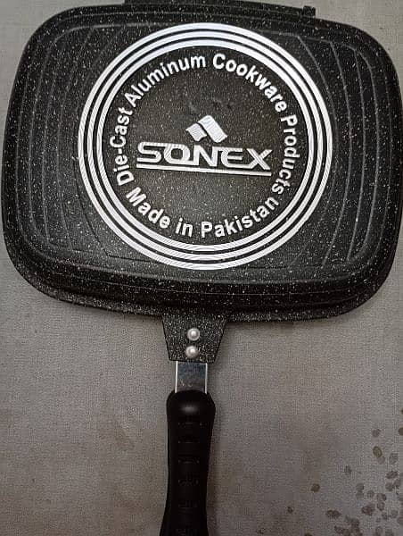 sonex die-cast grill pan extra rubber available in this price 0