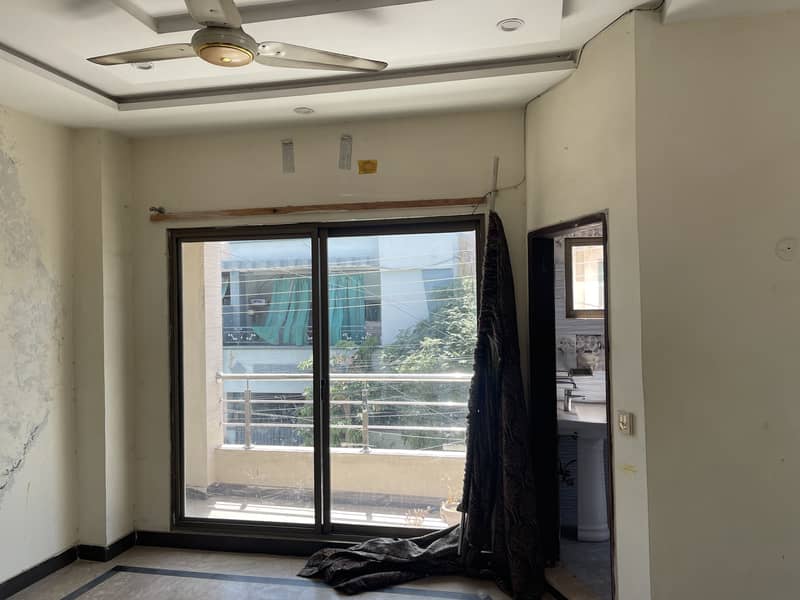 Flat for rent new tipe near to emporium mall use office 4