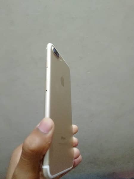 IPhone 7 Plus Pta Approve In scratchless condition 3
