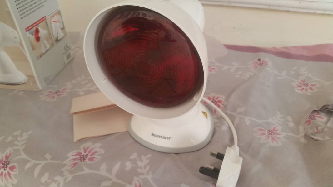 Infrared Lamp 150 Watt-Silver Crest 6