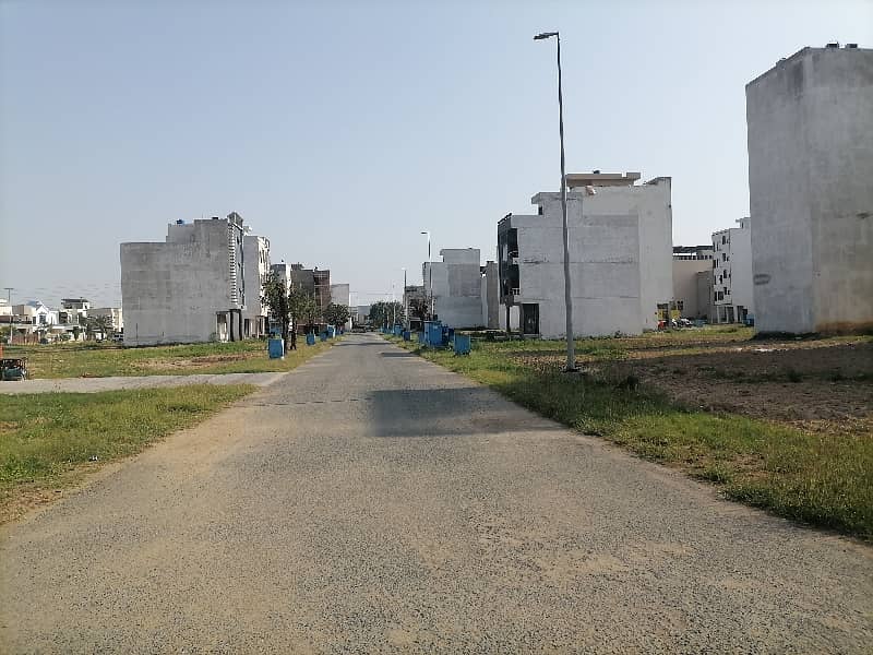 A Spacious 3 Marla Commercial Plot In Citi Housing Society 1