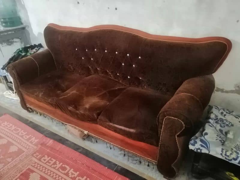Sofa Set Six Seater in a cheap price. 2