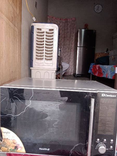 microwave oven good condition for sale. 0