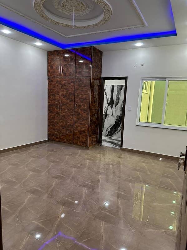 Ideal Location Near Main Road All Connections 0
