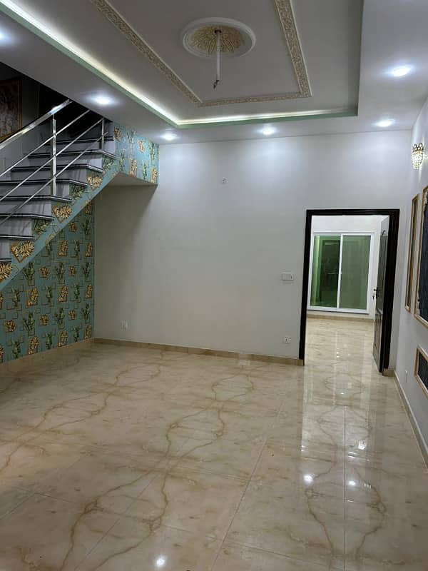 Ideal Location Near Main Road All Connections 4