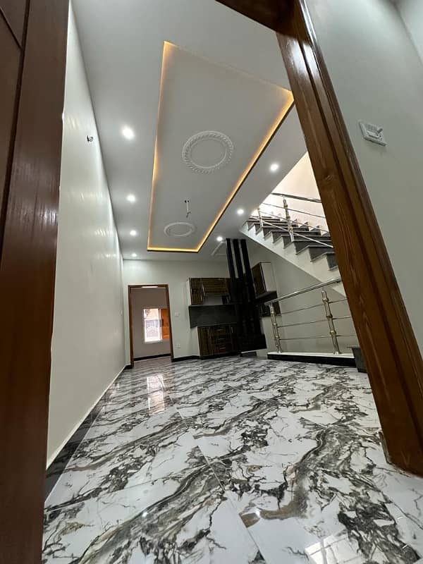 Ideal Location Near Main Road All Connections 8