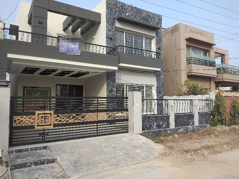 10 Marla House For sale In Divine Gardens - Block B 2