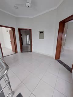 10 Marla 4 Bed House