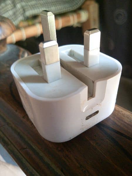 iphone 11 charger 4