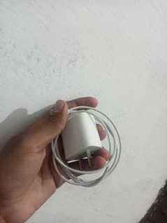 I PHONE X R  CHARGER  FOR SALE BRAND NEW  15 DAYS USE