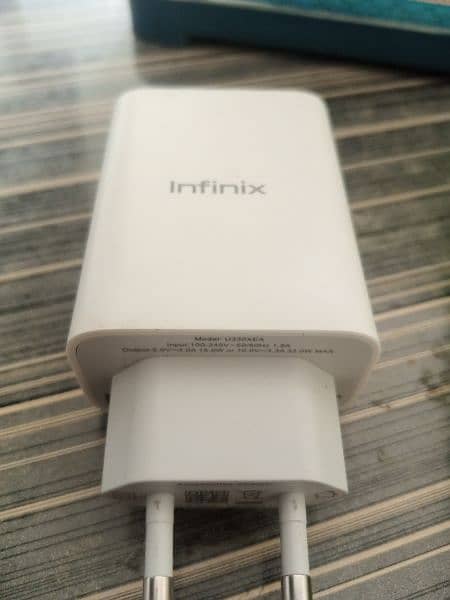 infinix 33 watt adapter box wala 0