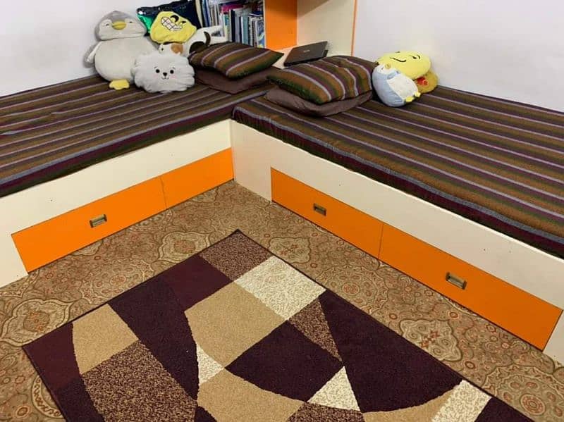 3 single bed set (1 bunk bed set and two single beds set] 2