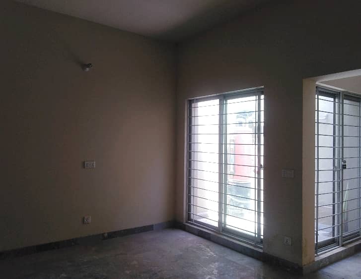 A 2 Marla House Located In Ghazi Road Is Available For sale 1