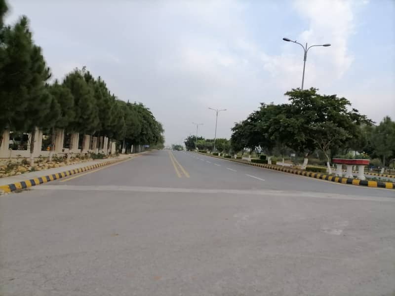 Double Road 1 Kanal Residential Plot For Sale. In Engineers Co-Operative Housing Society. ECHS D-18 Islamabad. 13