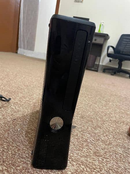 Xbox 360 Ultra Slim For Sell 3