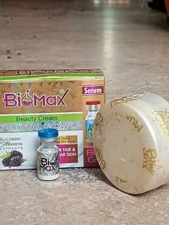 Biomax beauty cream with beauty serum also available for whole sale.