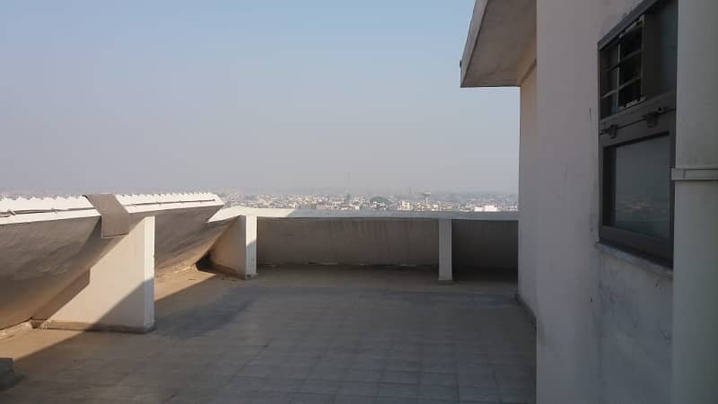 2 Bed Apartment (Penthouse) For Sale - Askari 14 - Rawalpindi 7