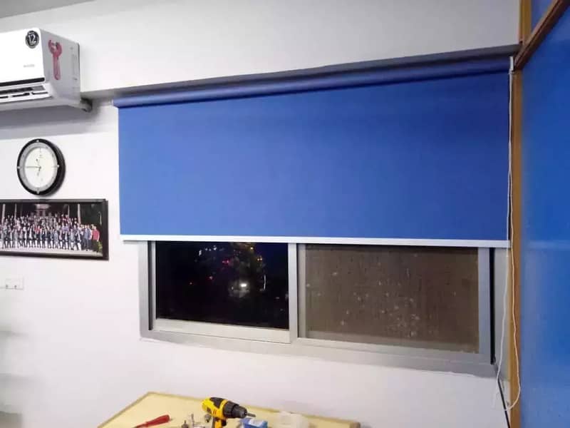 window blinds mini,roller blinds heat block save ac cooling in Lahore 13