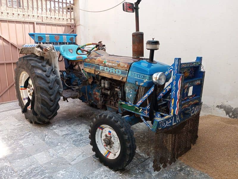 Tractor 3610 Ford-03018068942 3