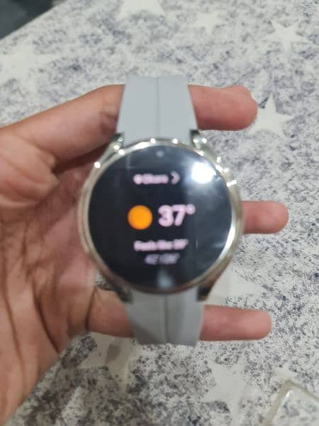 Samsung Galaxy watch 4 10 condition 9