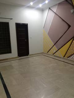 10 Marla Lower Portion Available For Rent in Jubliee twon Lahore