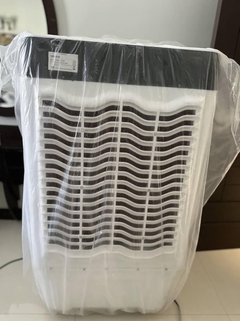 Aardee 4-blade room air cooler with ice box- Arac 5000 3