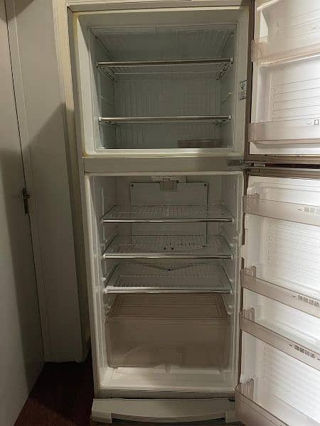 Dawlance Refrigerator 9188 WBM 3