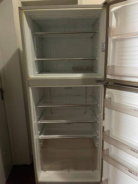 Dawlance Refrigerator 9188 WBM 4