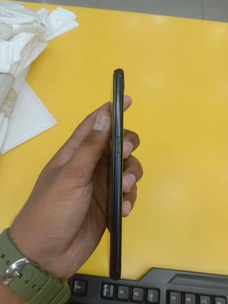 oppo A5s pta approved good condition 1