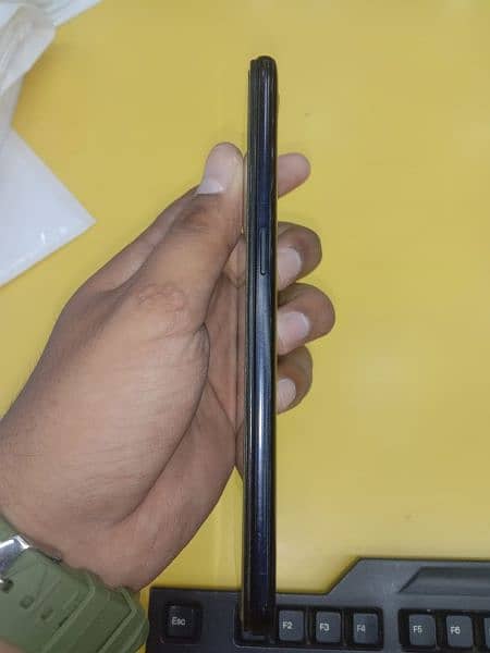 oppo A5s pta approved good condition 3