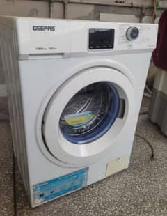Geepas Front Load Washing Machine in Outclass condition