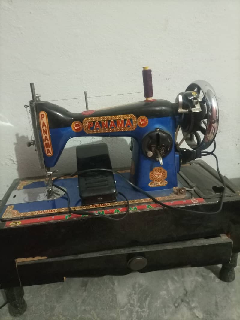 Motorized panama sewing machine with powerful motor 2