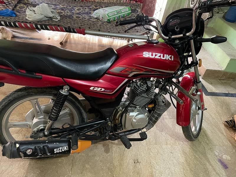 Suzuki 110 good condition 8