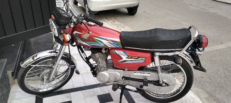 Honda 125 2023 model In good condition All genuine First owner bike 3