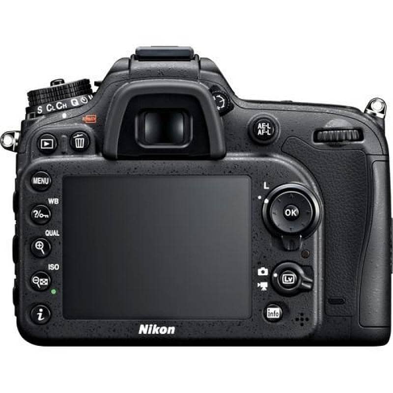 DSLR Nikon D7100 2