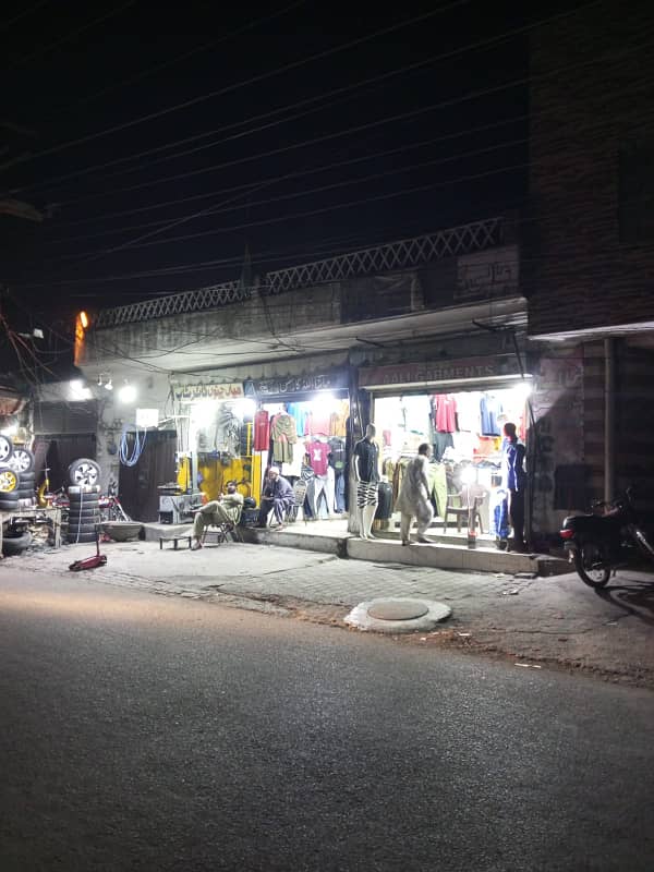 12 Marla Commercial Main Canal Road Plot Fateh Garh - 3 Shops aur Ghar 0