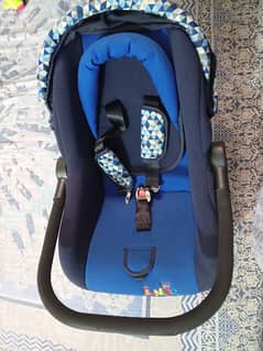 Baby Carrey cot new condition blue and black color comfortable