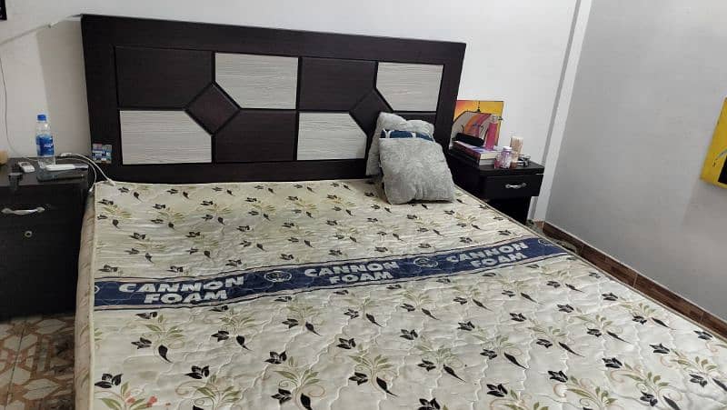 selling a double bed without a mattress 3