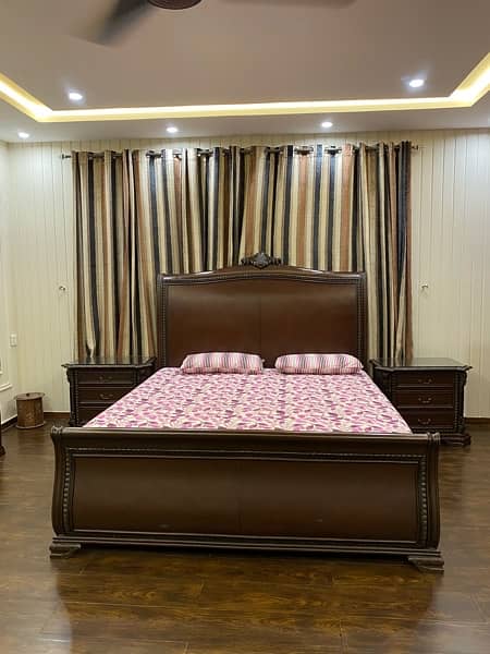 wood bed set 2