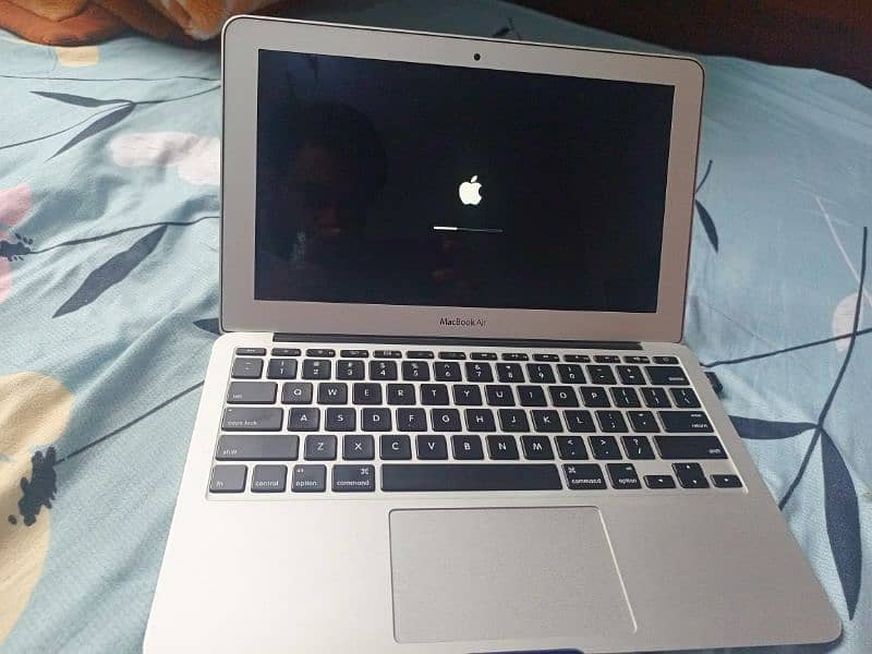 Macbook Air 2014 Great Condition 7