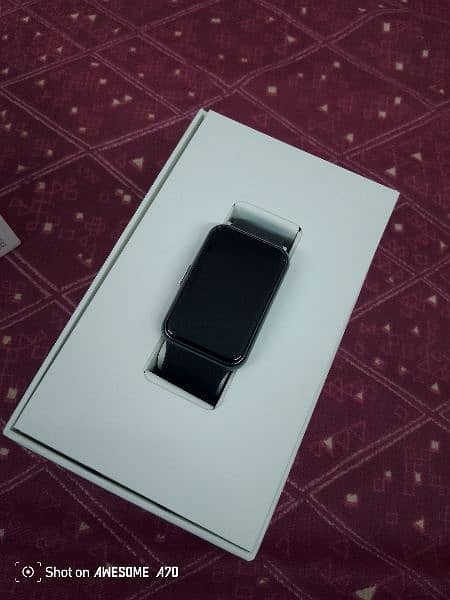 Huawei brand watch 180 fit fitness watch. . . . 15