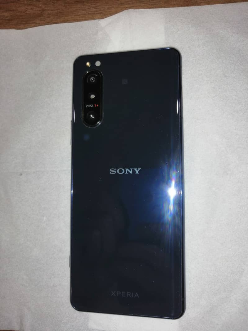 Sony Xperia 5 Mark 2 8/128 4