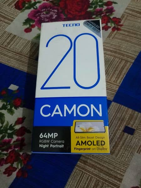 Tecno Camon 20 Limited Edition
Watch 8 Ultra & M28 Earbuds 3