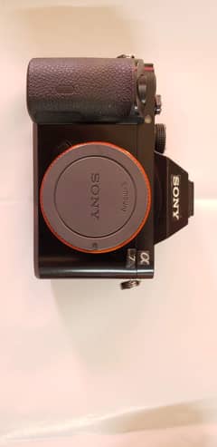 Sony A7i with box full frame body