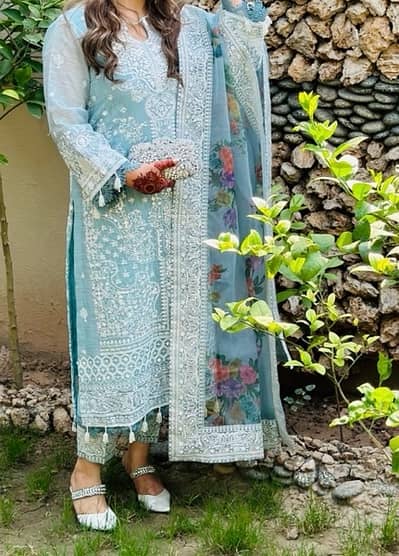 SANA SAFINAZ EID LUXURY COLLECTION 2024