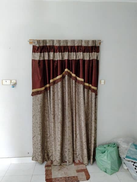 2sets of curtains 3pcs each 13