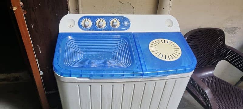 BOSS washer & Dryer 2in1 Machine 3