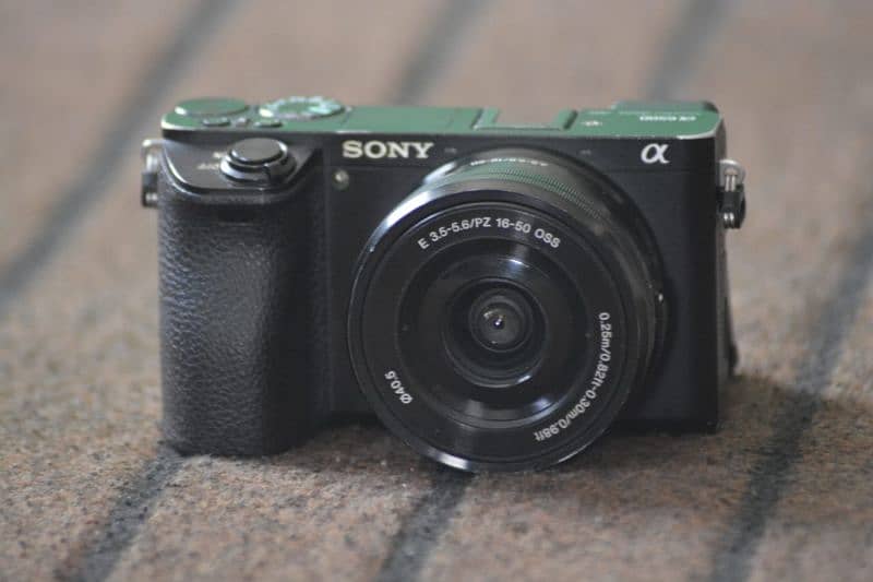 SONY A6500 BODY WITH LENS AND TWO BATTERIES 4