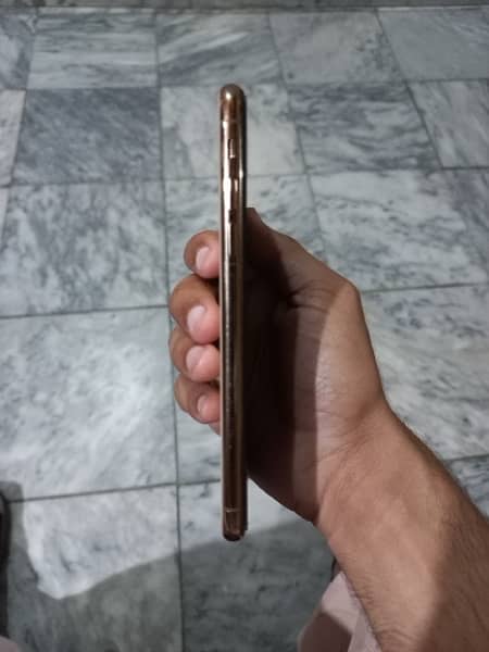 Iphone XS in Original Condition PTA Proved 1
