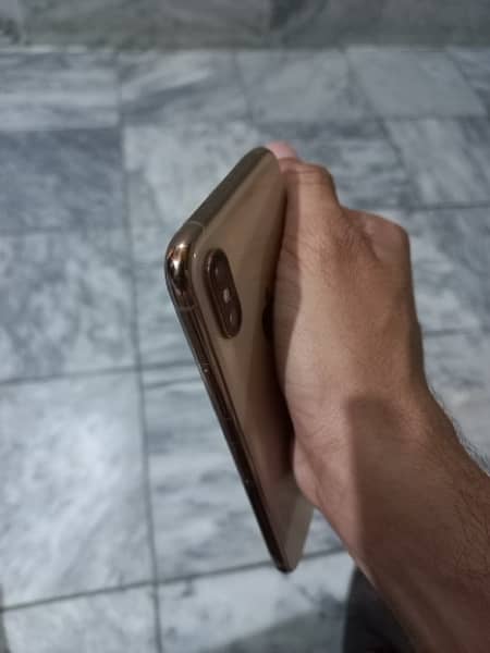 Iphone XS in Original Condition PTA Proved 6